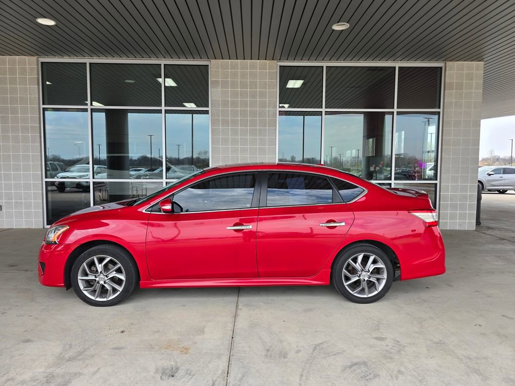Used 2015 Nissan Sentra SR w/ SR Premium Package image 10