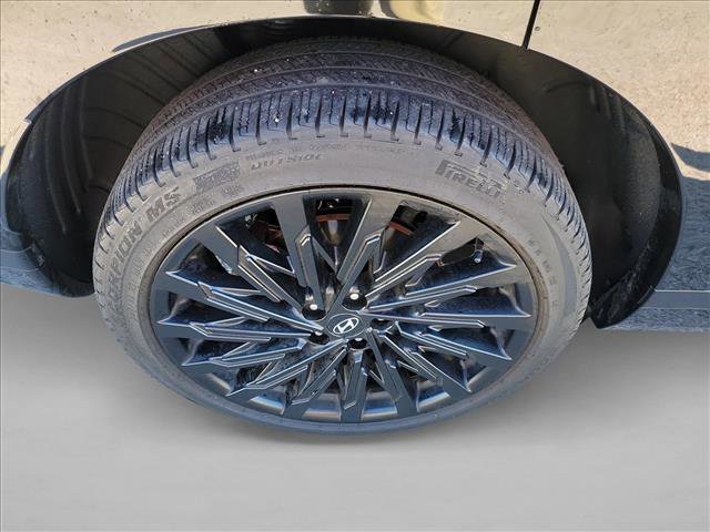 Used 2024 Hyundai Santa Fe Calligraphy image 11
