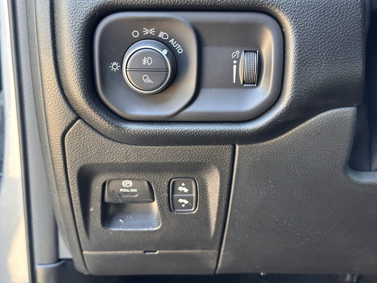 Used 2022 RAM 1500 Lone Star image 22