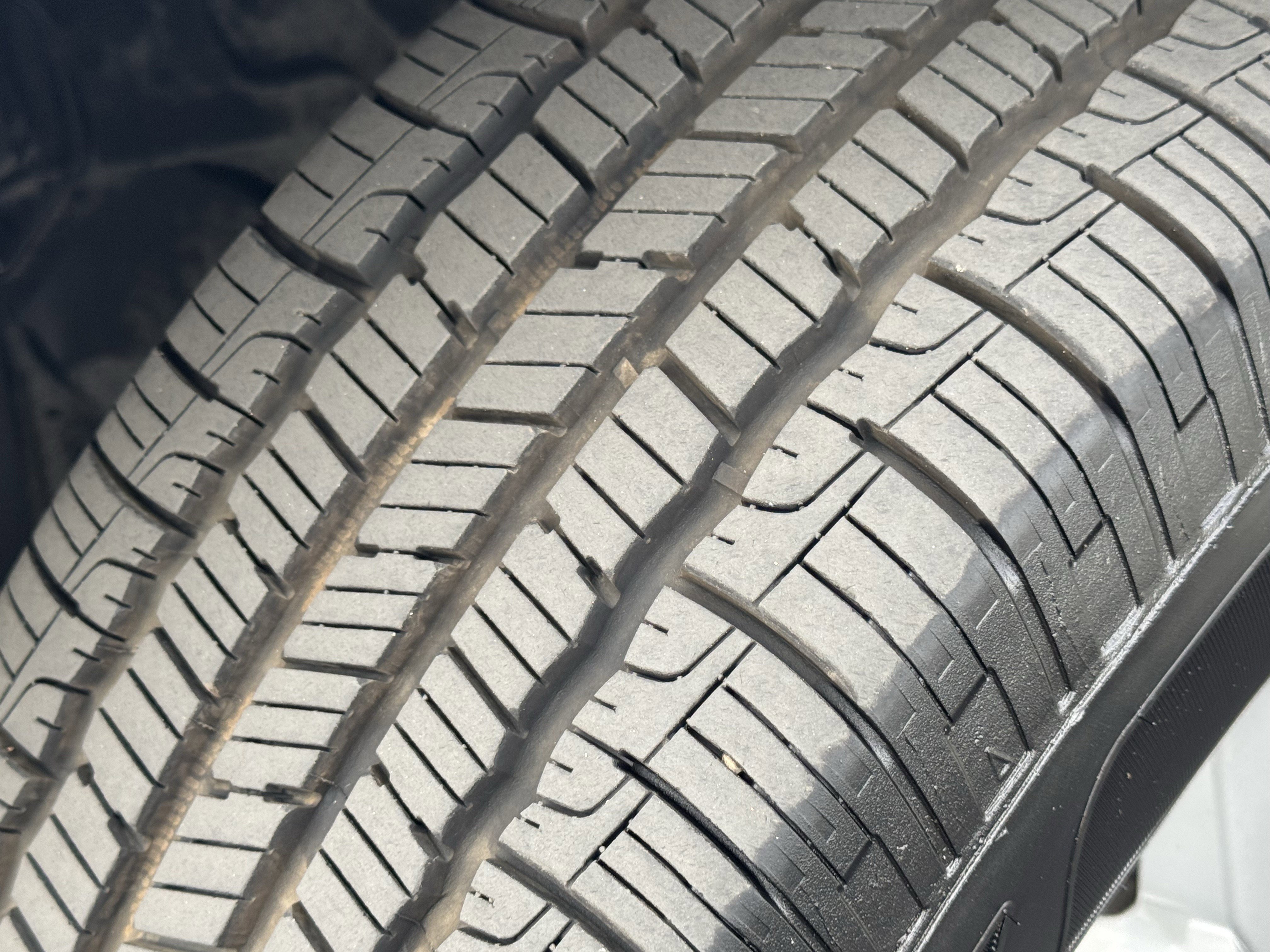 Used 2020 Nissan Rogue SV image 13