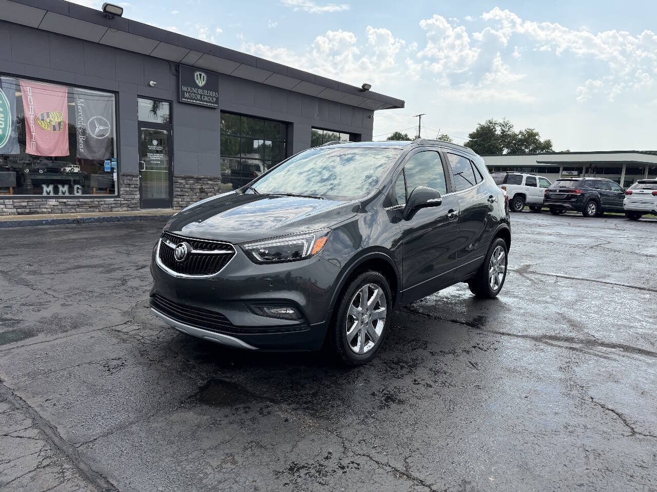Used 2017 Buick Encore Premium w/ Experience Buick Package AWD/4WD image 2