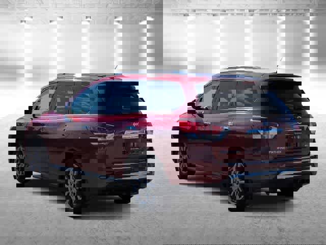 Used 2015 Nissan Pathfinder 4WD image 6