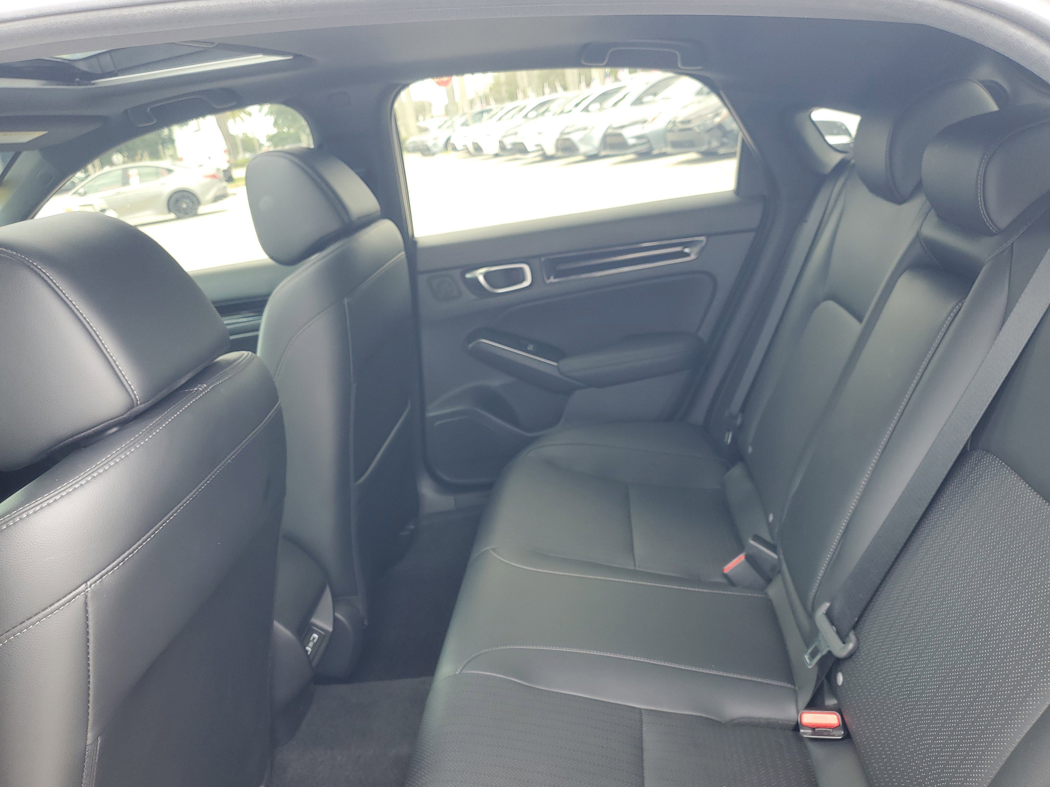Used 2024 Honda Civic Sport Touring image 11