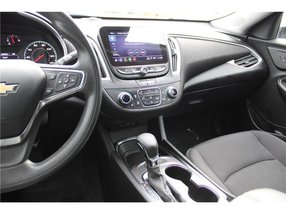 Used 2024 Chevrolet Malibu LT image 22