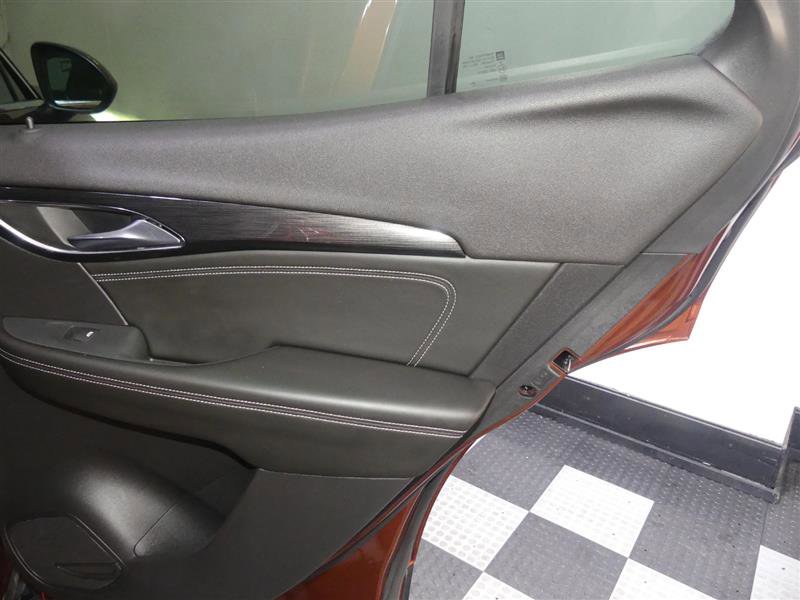 Used 2021 Buick Envision Preferred image 24