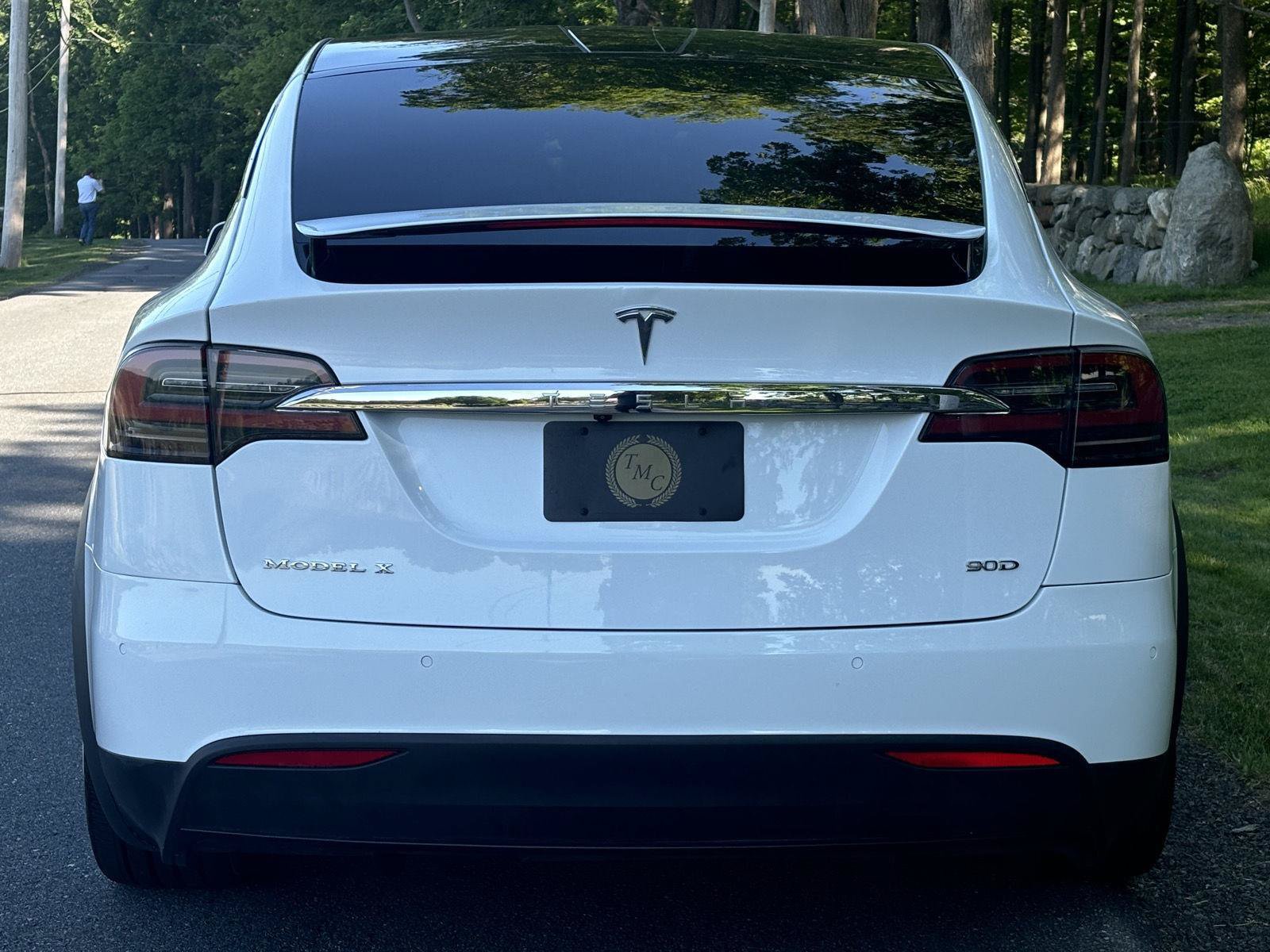 Used 2016 Tesla Model X 90D AWD/4WD image 16