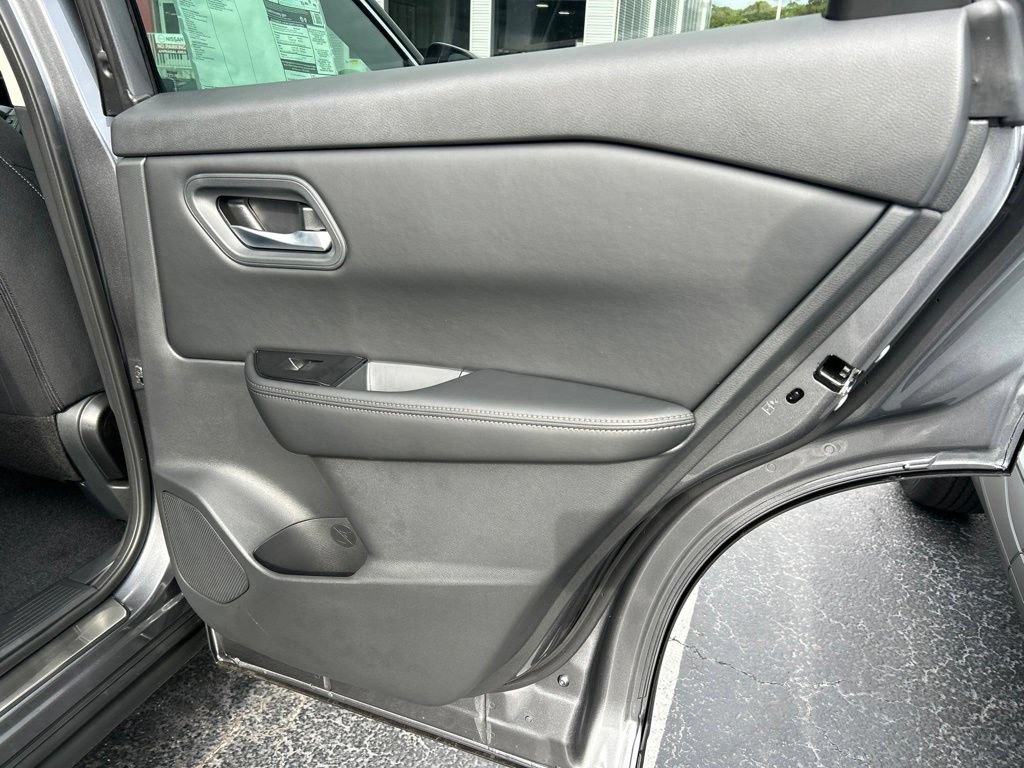 New 2026 Nissan Rogue SV FWD image 46