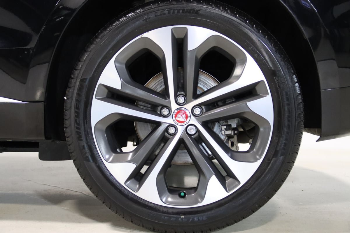 Used 2023 Jaguar F-PACE S AWD/4WD image 65