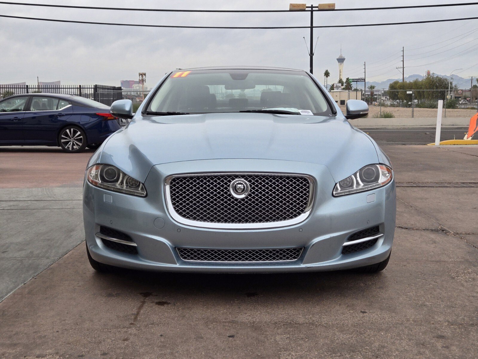 Used 2011 Jaguar XJ L image 5