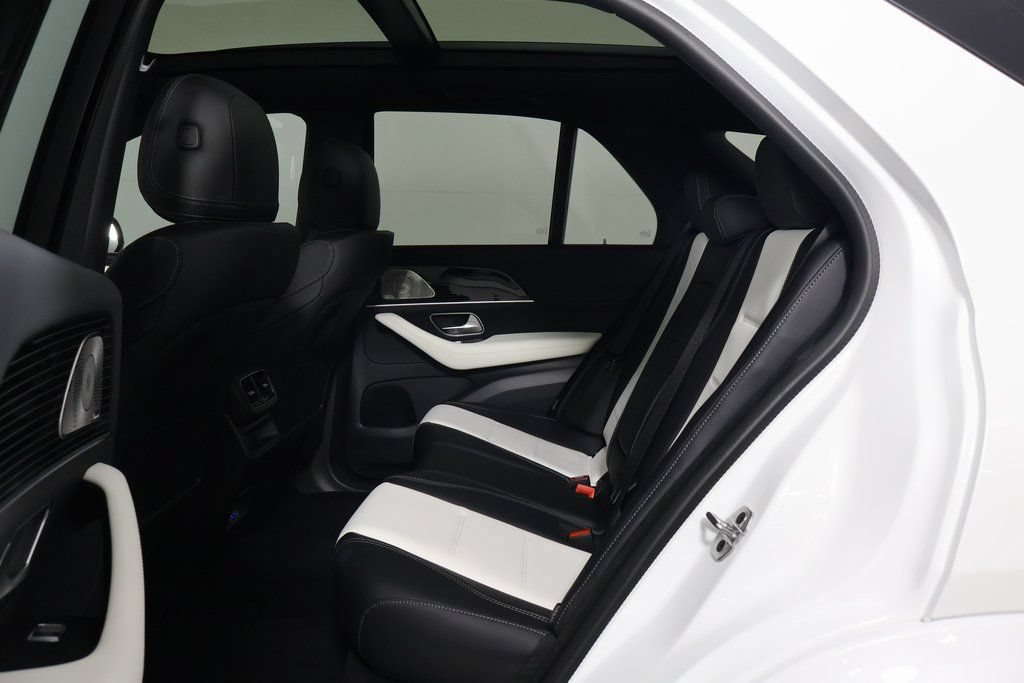 Certified 2026 Mercedes-Benz GLE 580 4MATIC image 11