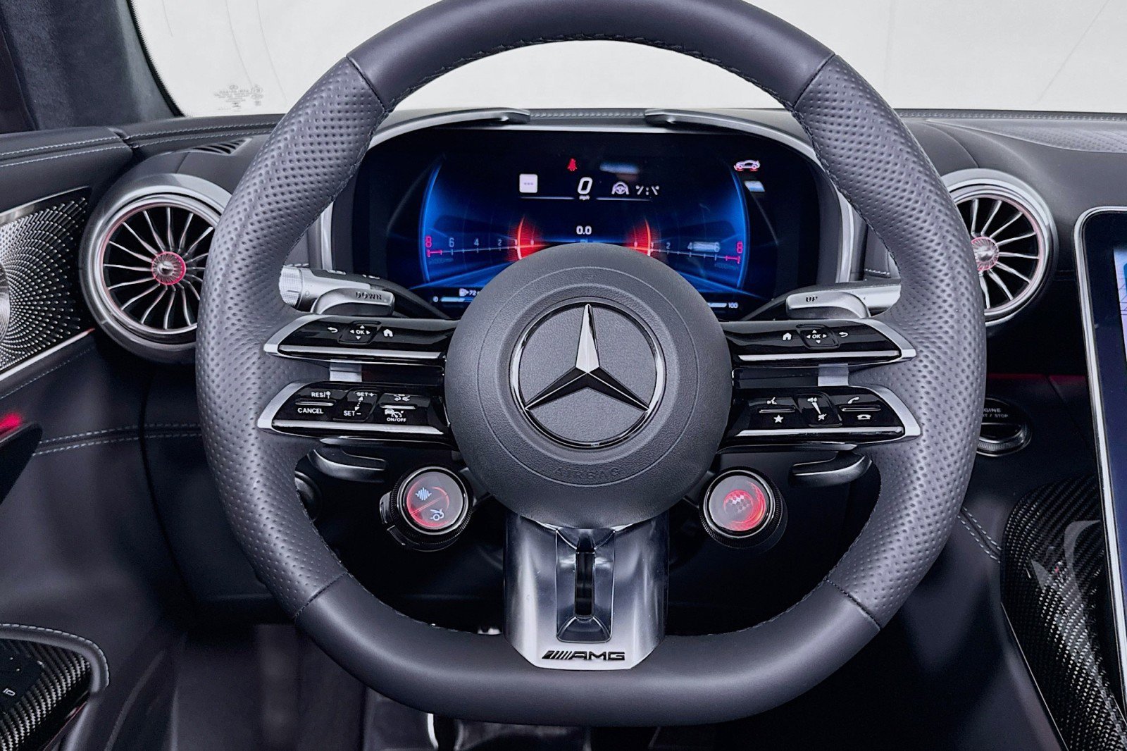 New 2025 Mercedes-Benz SL 63 AMG S e Performance 4MATIC image 18