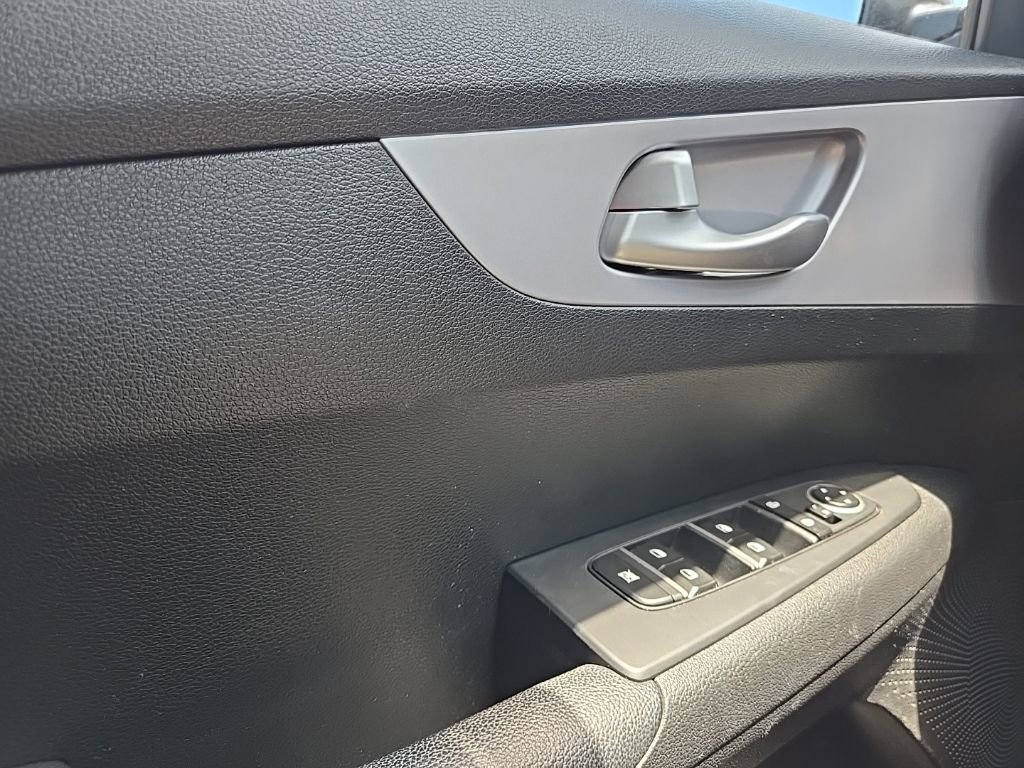 Certified 2023 Kia Forte LXS FWD image 16