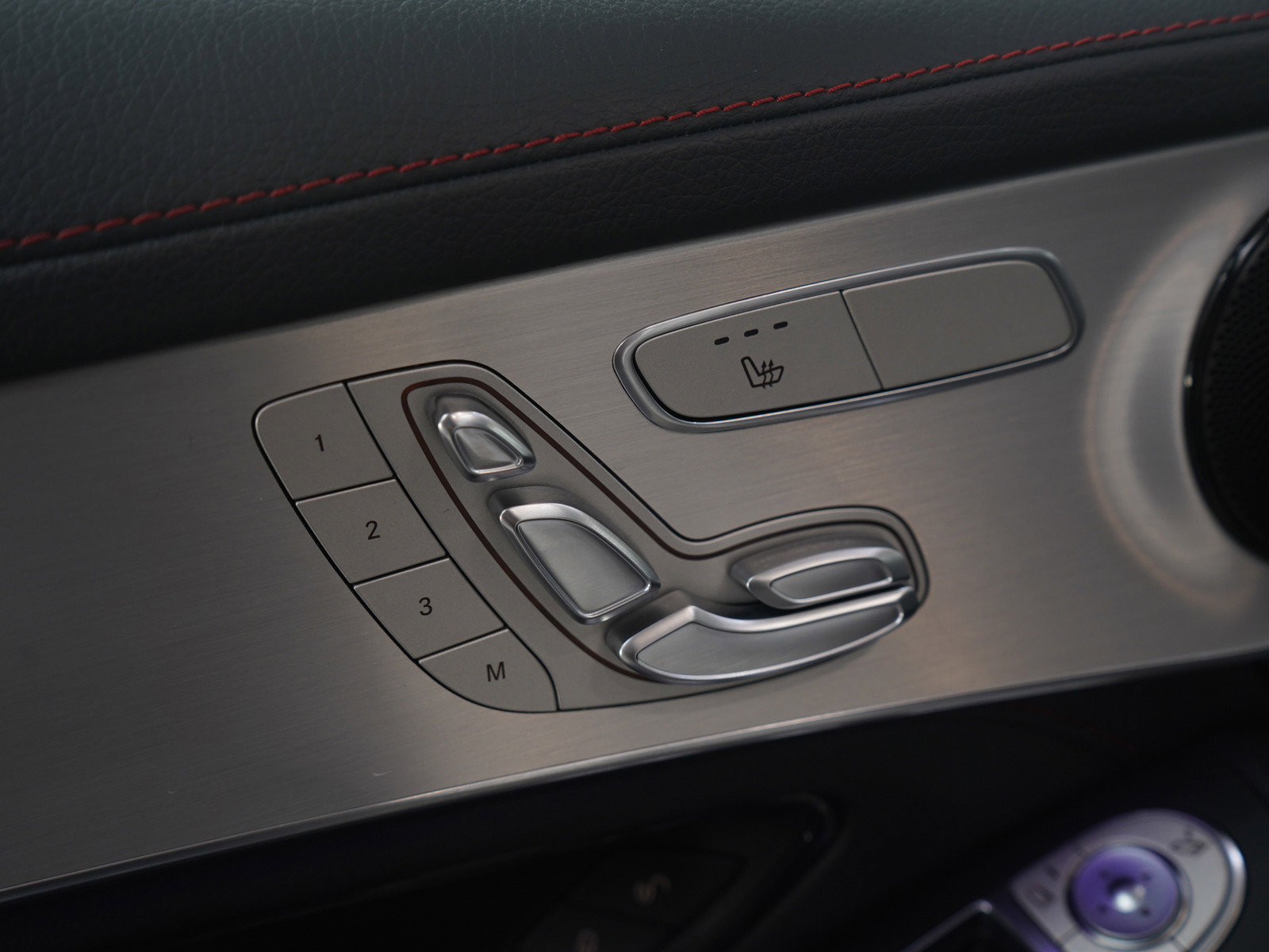 Used 2022 Mercedes-Benz GLC 43 AMG 4MATIC image 23