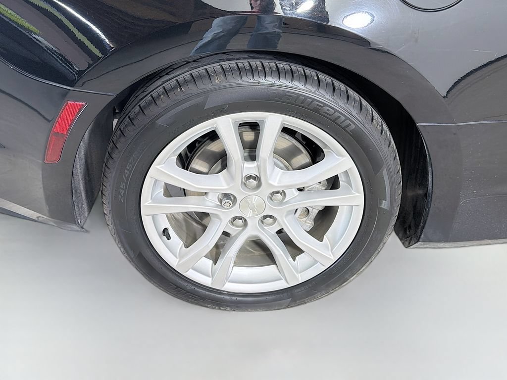 Used 2020 Chevrolet Camaro LS RWD image 25
