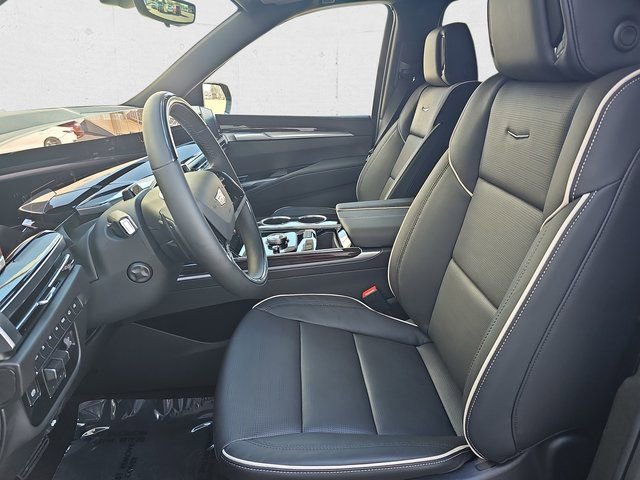 New 2026 Cadillac Escalade ESV Luxury w/ Touring Package image 17