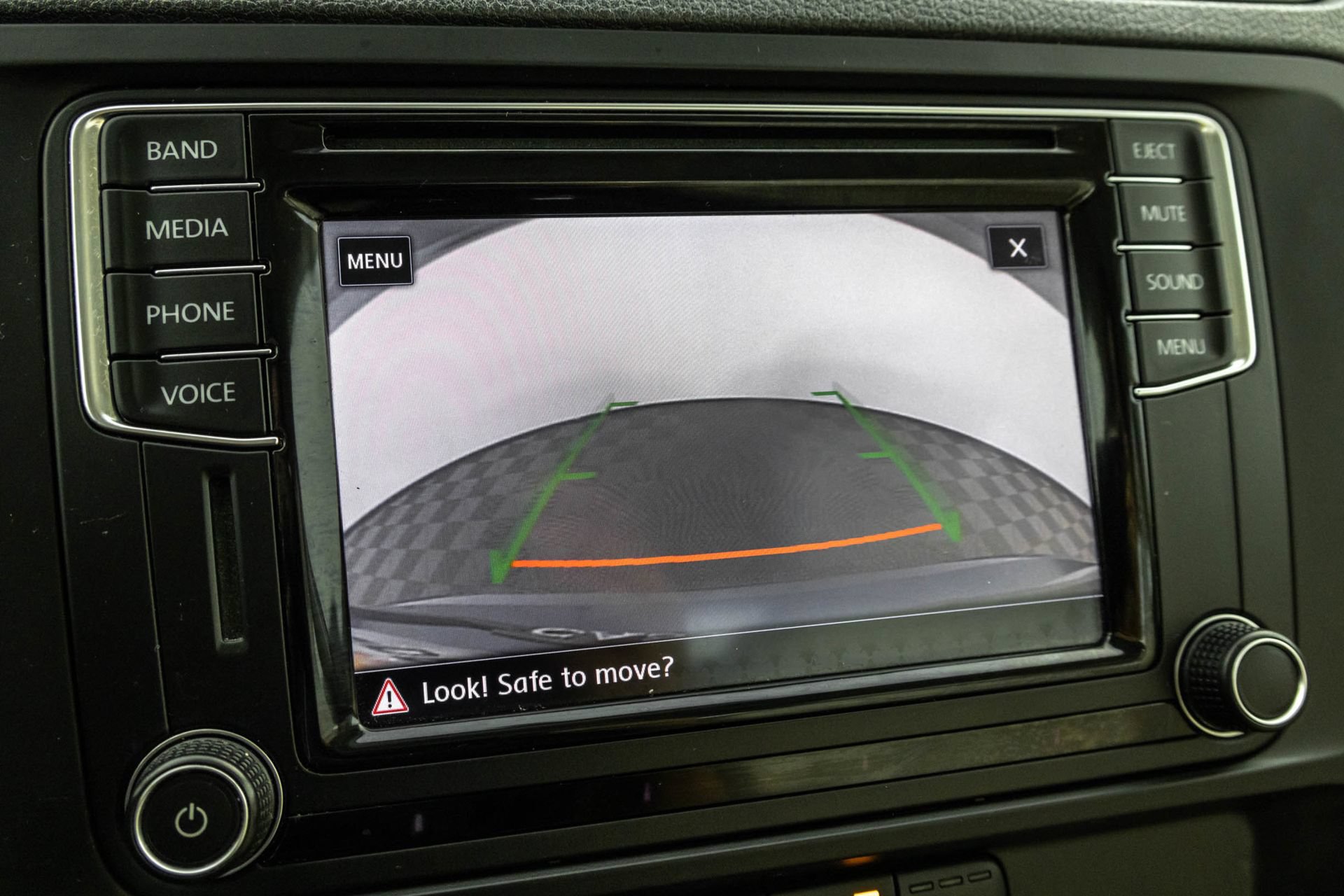 Used 2017 Volkswagen Jetta SE FWD image 8