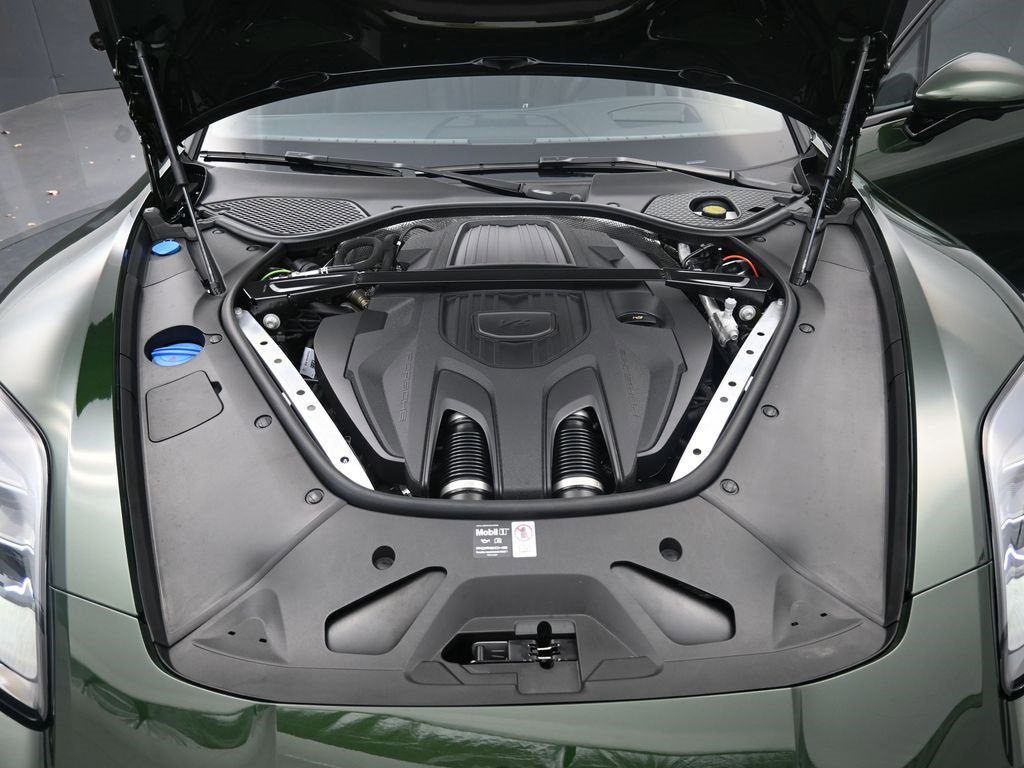 New 2025 Porsche Panamera image 15
