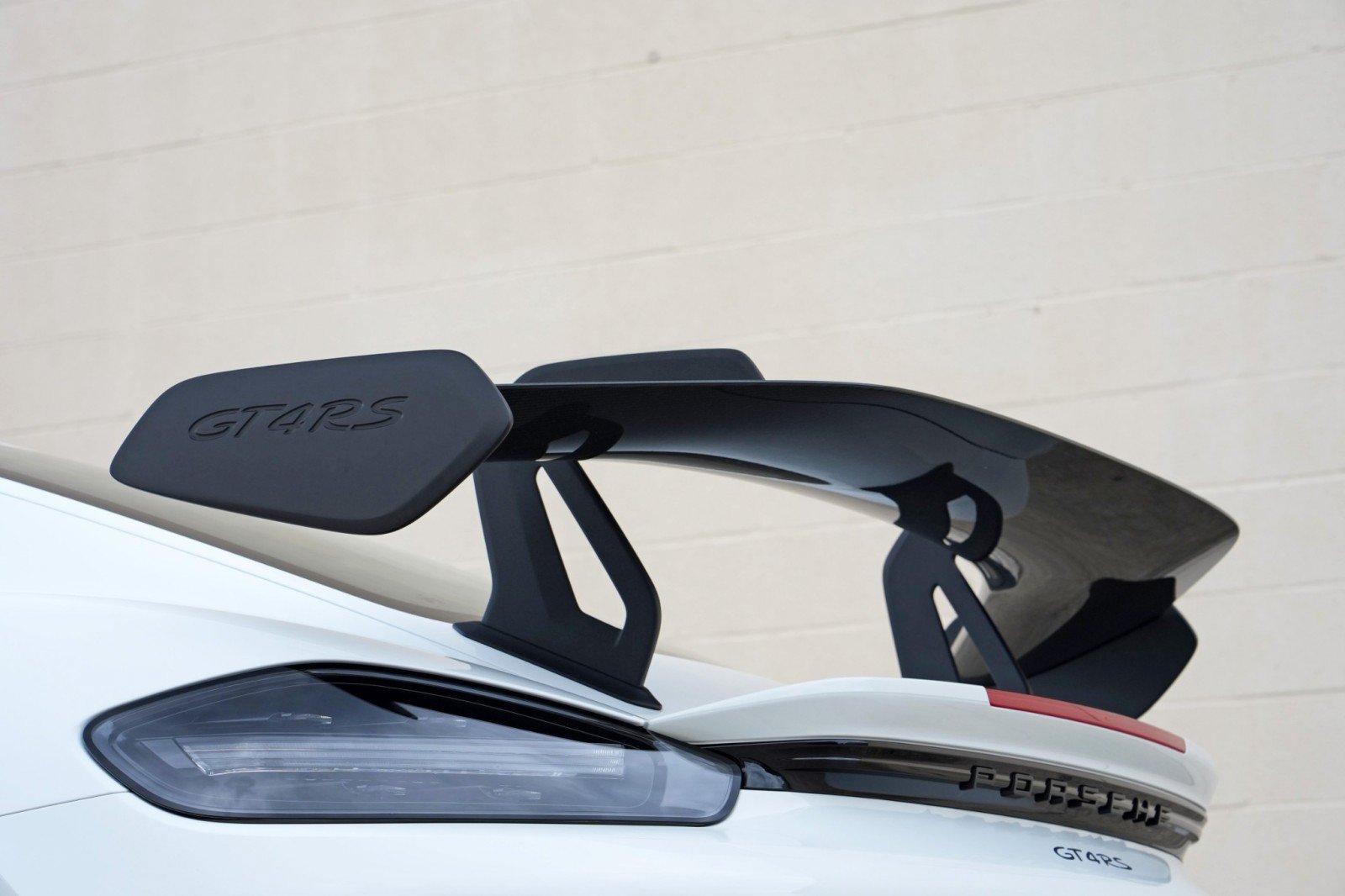 Used 2024 Porsche 718 Cayman GT4 RS w/ Weissach Package RWD image 67