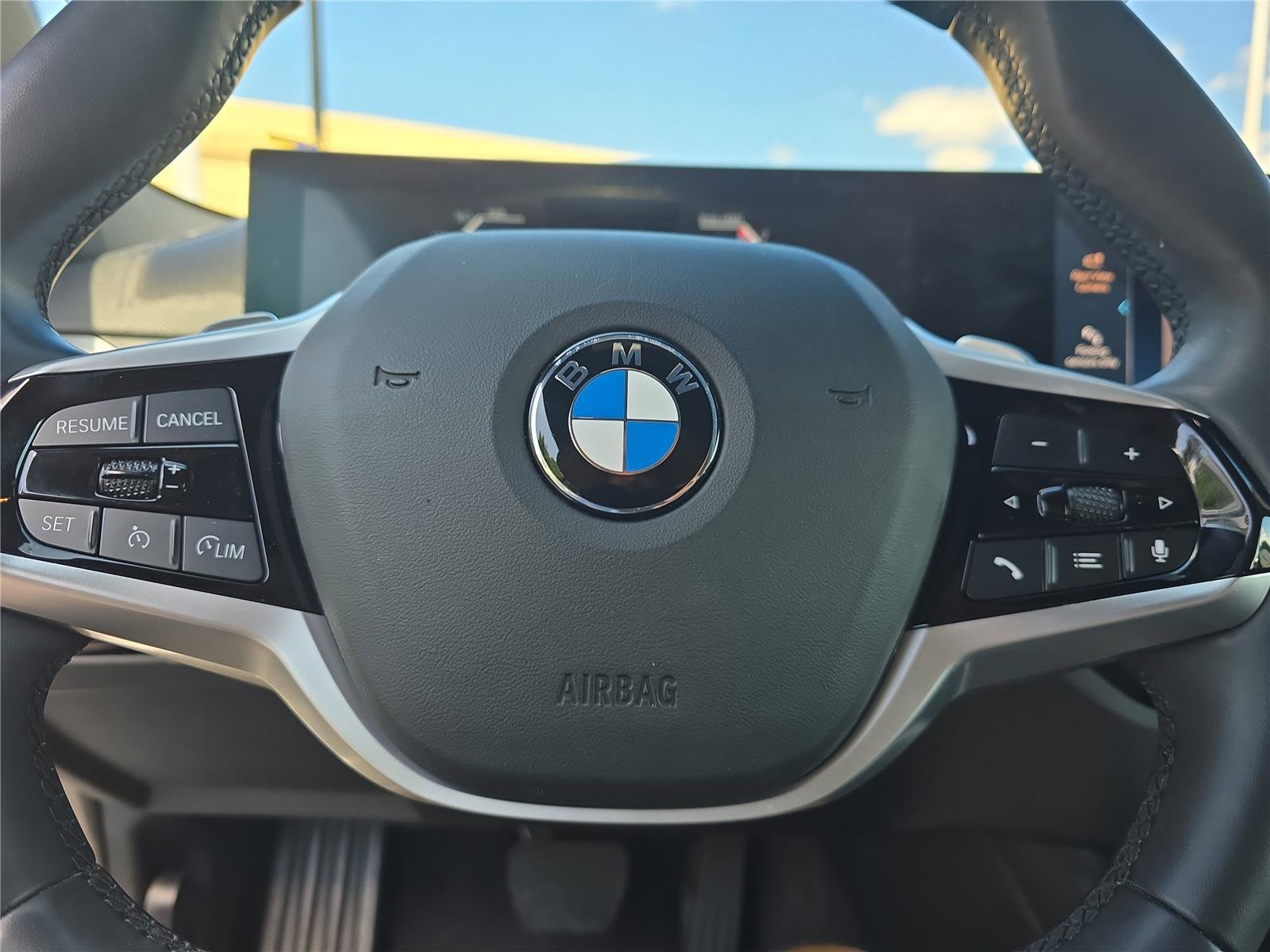Used 2025 BMW 430i Convertible RWD image 18