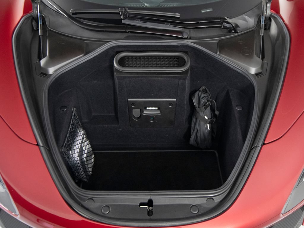 Used 2022 McLaren 720S Luxury RWD image 48