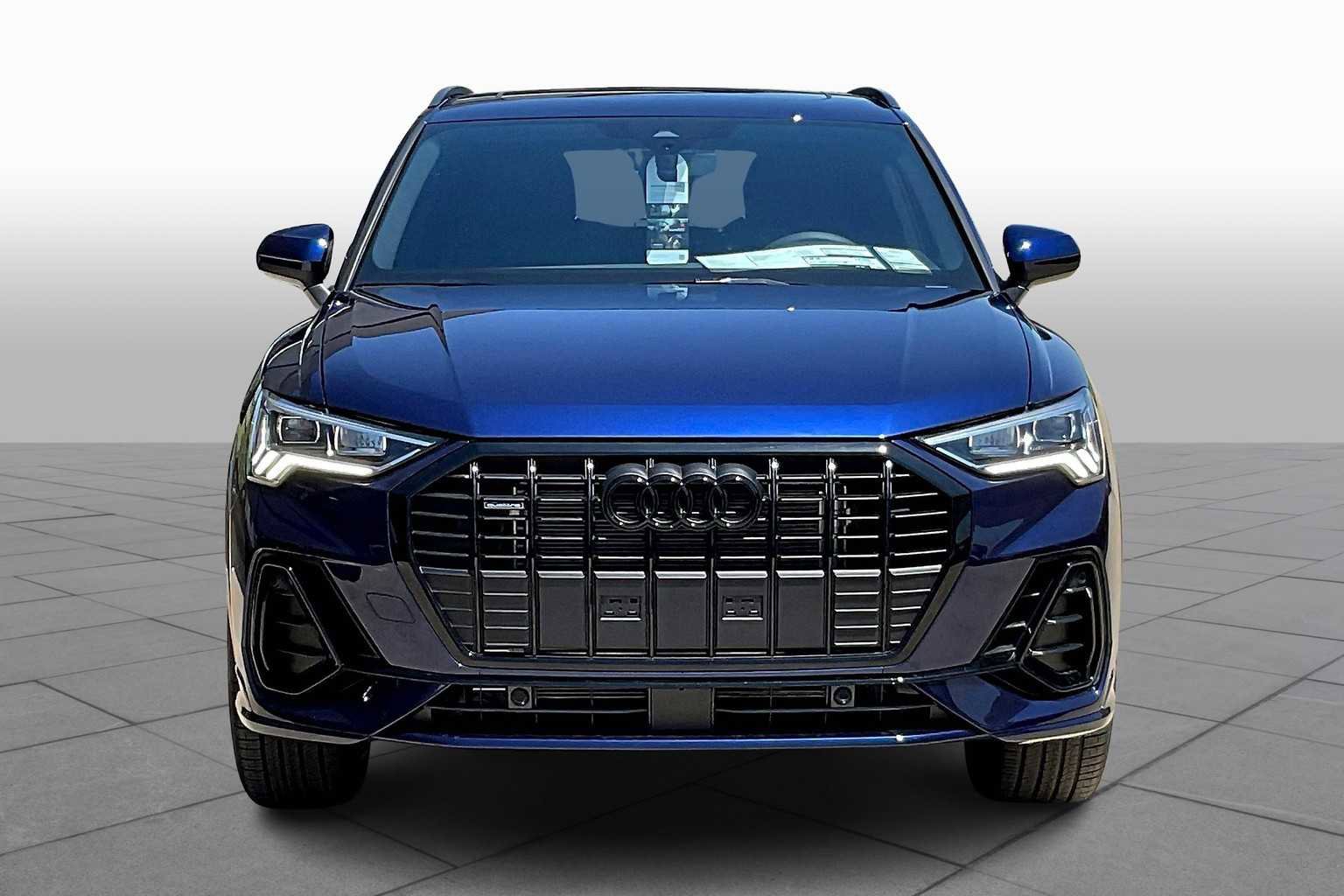 New 2025 Audi Q3 2.0T Premium image 3