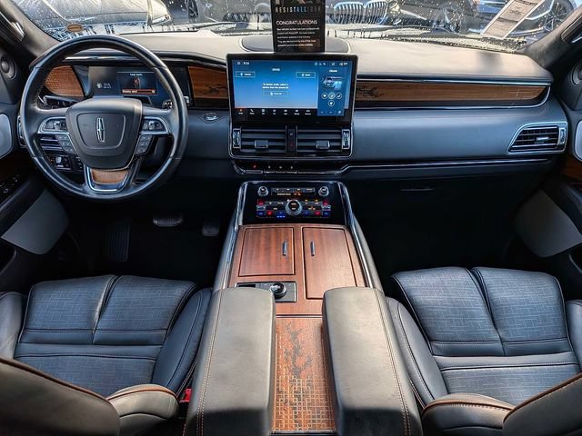 Used 2023 Lincoln Navigator Black Label AWD/4WD image 17