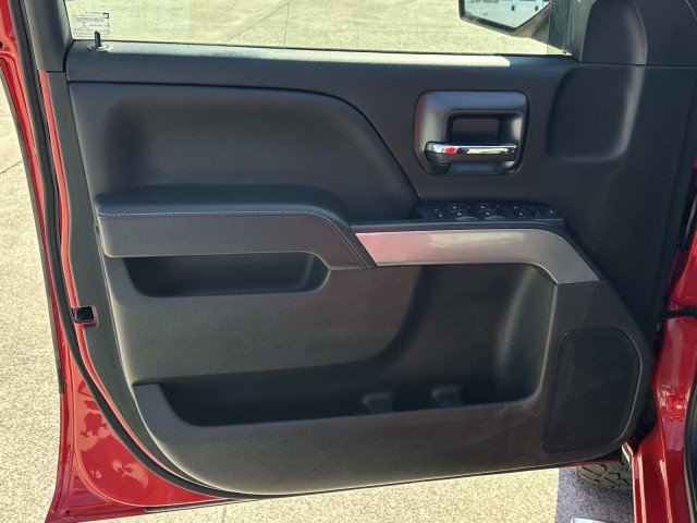 Used 2018 Chevrolet Silverado 1500 LT w/ All Star Edition image 10