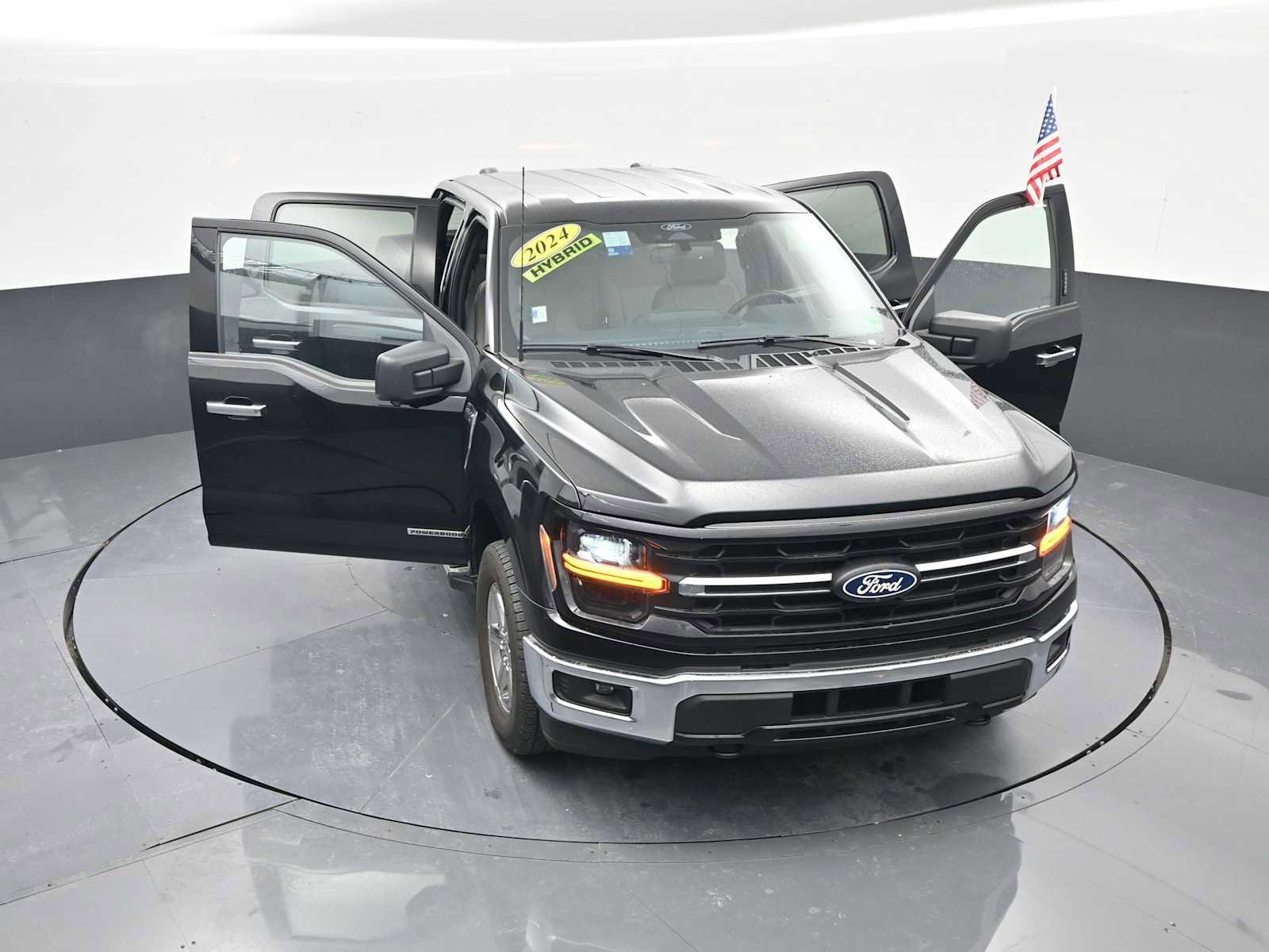 Used 2024 Ford F150 XLT w/ Mobile Office Package image 37