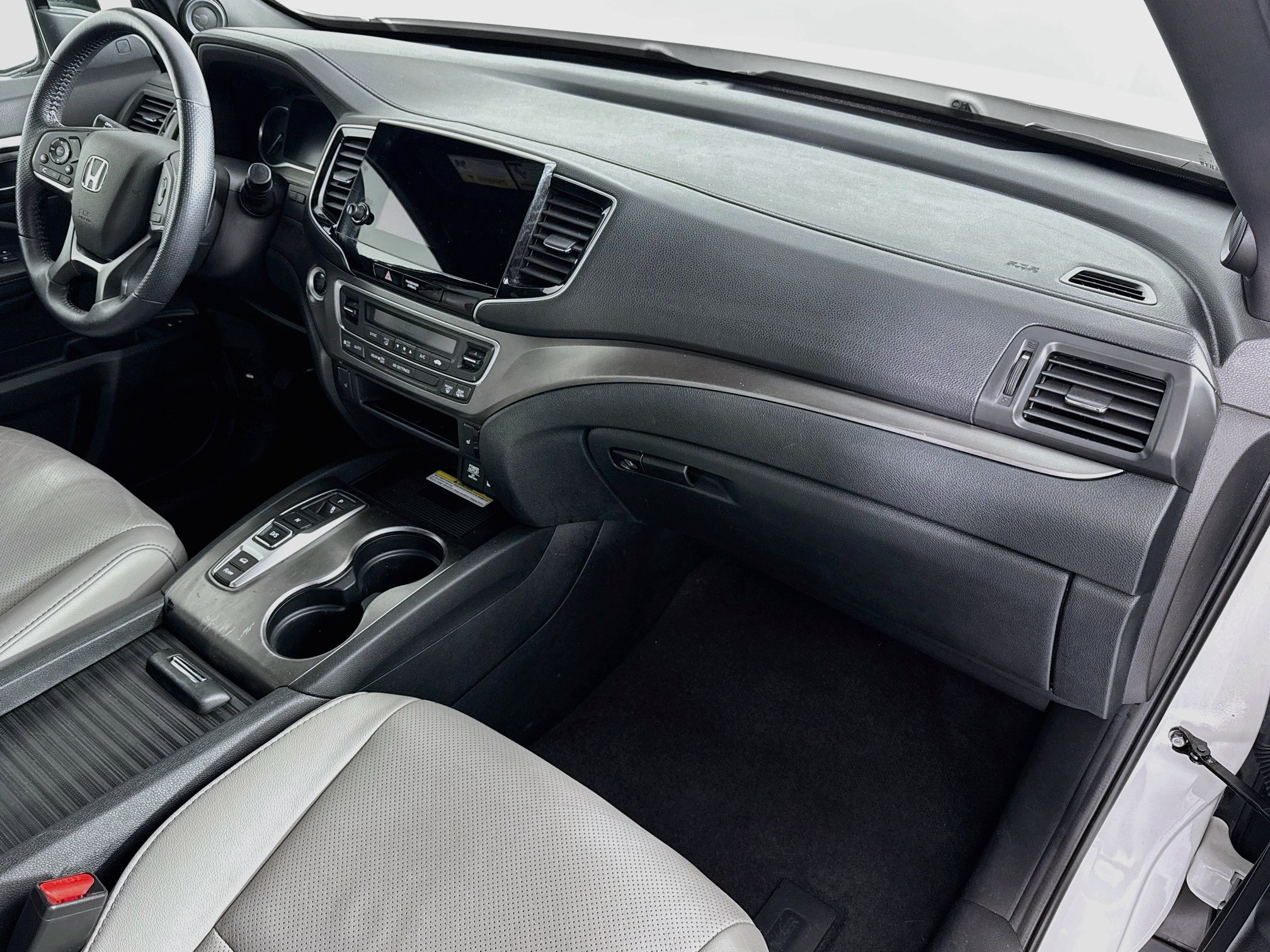 Certified 2023 Honda Passport EX-L image 28