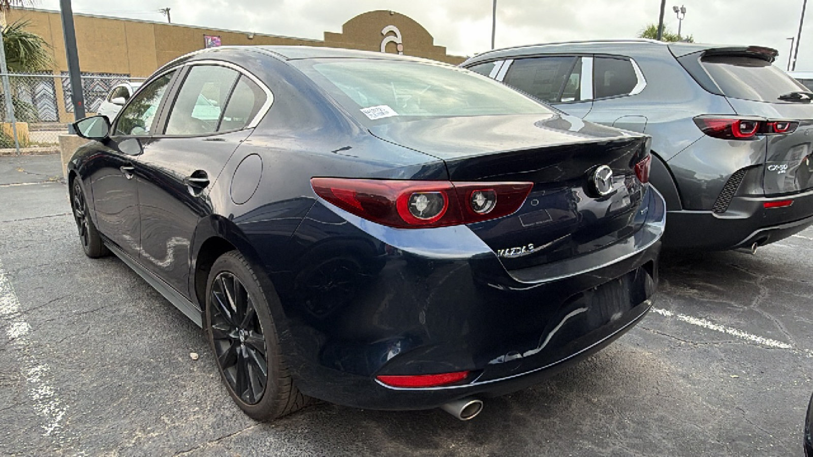 Used 2024 MAZDA MAZDA3 s FWD image 22