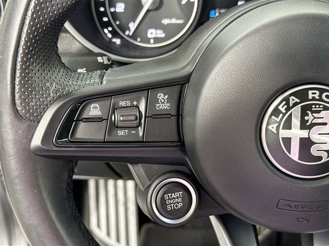 Used 2022 Alfa Romeo Giulia Ti image 23