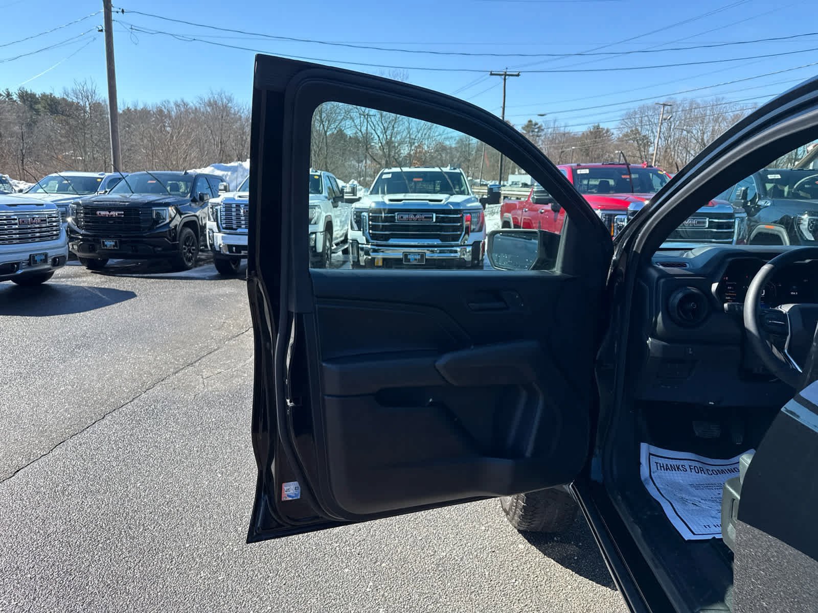 Certified 2025 Chevrolet Colorado Trail Boss w/ Off-Road Front Bumper Package AWD/4WD image 18