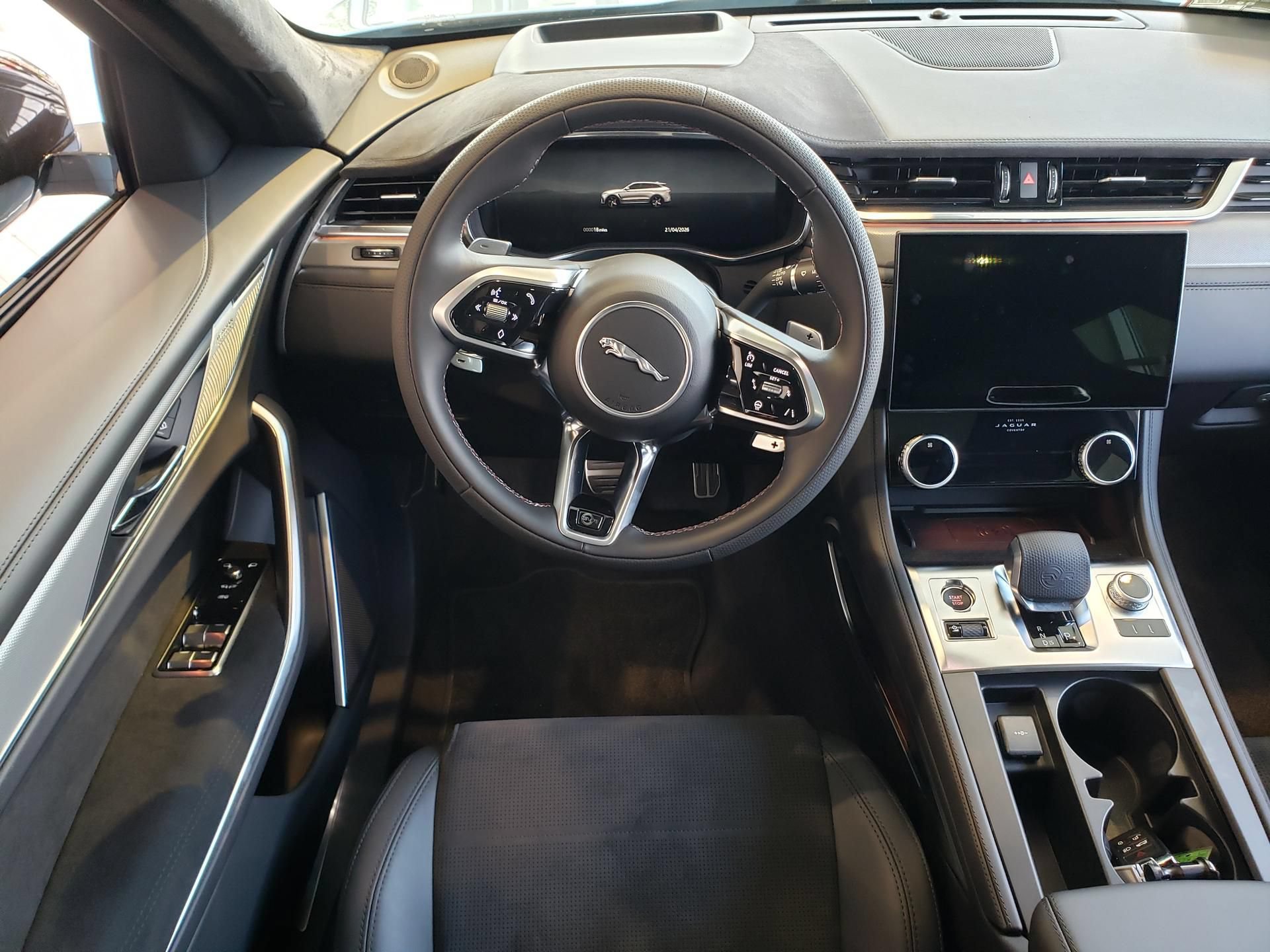 New 2026 Jaguar F-PACE SVR AWD/4WD image 11