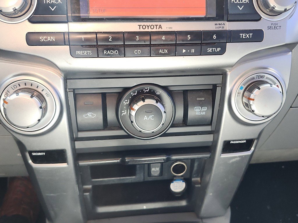 Used 2011 Toyota 4Runner SR5 w/ Premium Pkg w/Leather AWD/4WD image 27