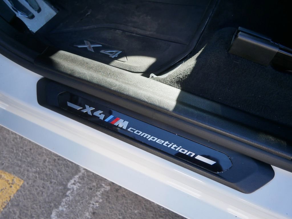 Used 2021 BMW X4 M w/ Competition Package image 19