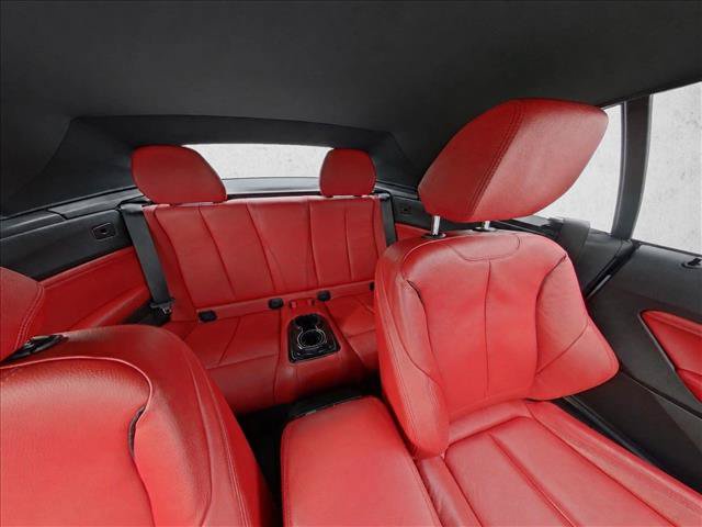 Used 2019 BMW 230i Convertible RWD image 21