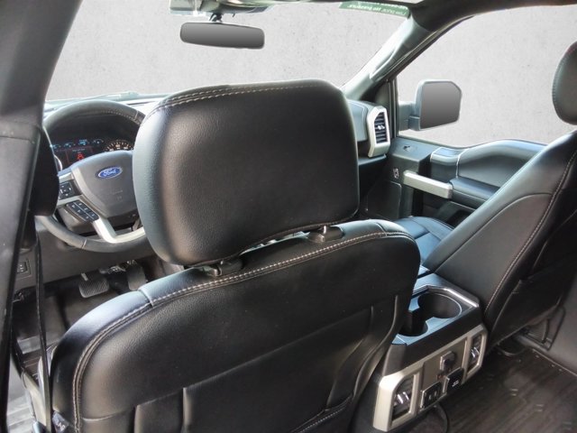 Used 2020 Ford F150 Lariat w/ Equipment Group 502A Luxury AWD/4WD image 17