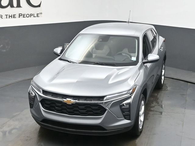 New 2026 Chevrolet Trax LS image 24