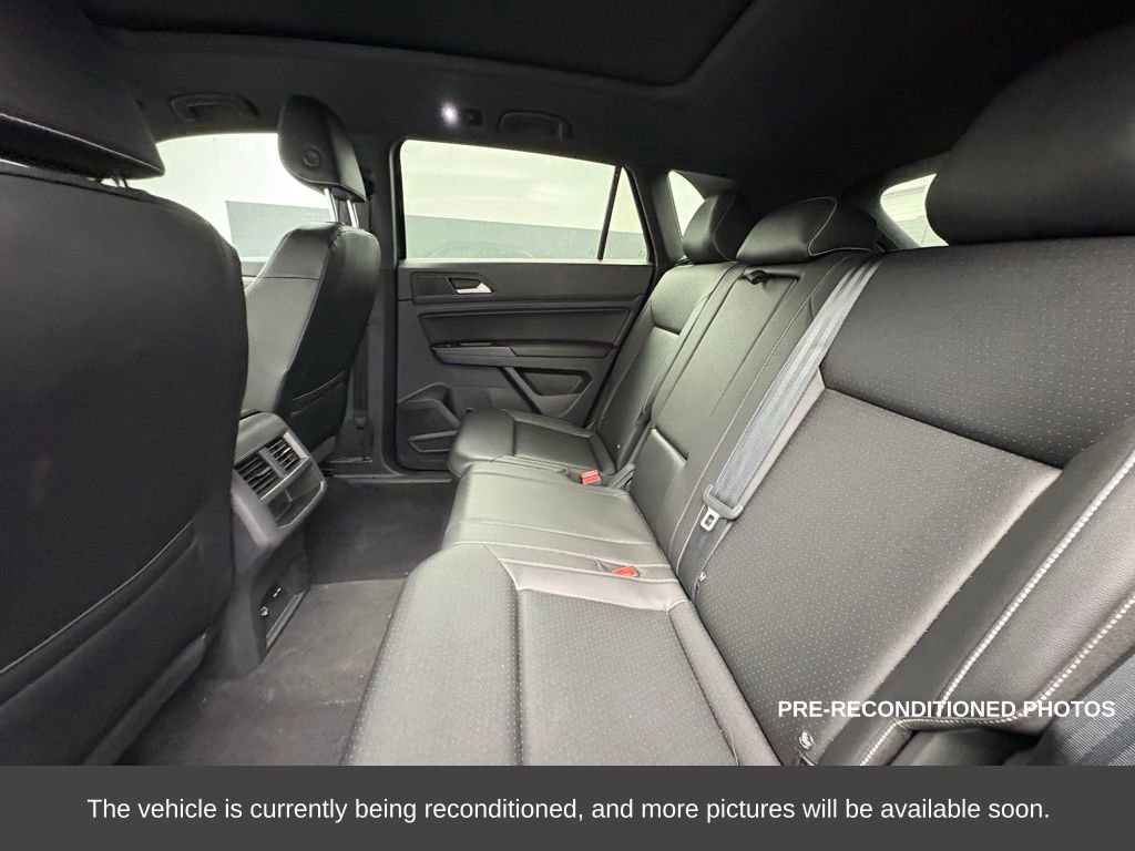 Used 2020 Volkswagen Atlas Cross Sport SEL image 12