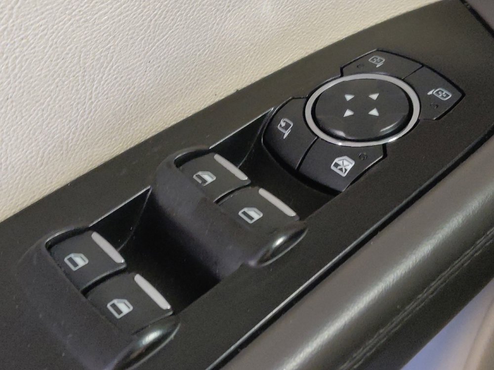 Used 2016 Lincoln MKX Select FWD image 27