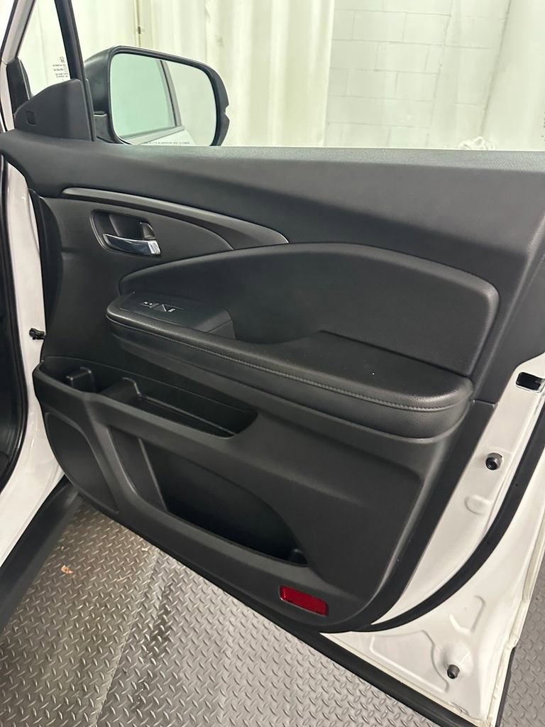 Used 2022 Honda Pilot Special Edition image 36