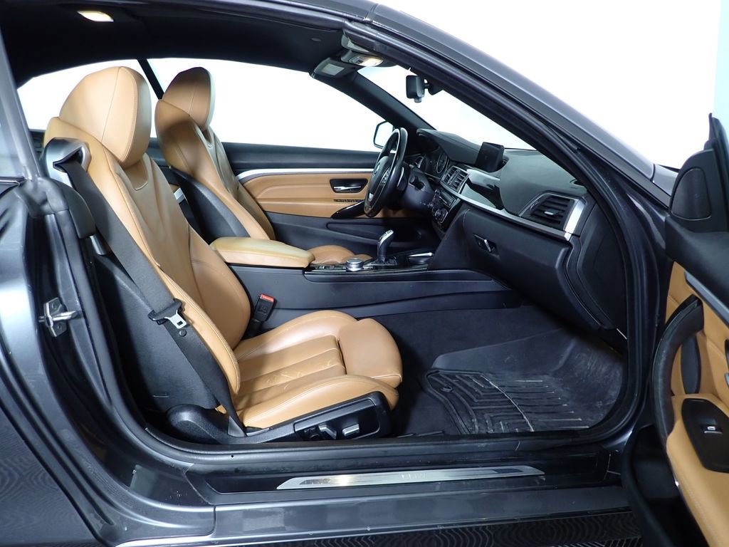 Used 2018 BMW 430i xDrive Convertible AWD/4WD image 33