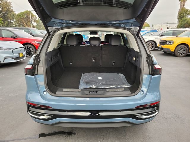 New 2026 Lincoln Nautilus Reserve image 17