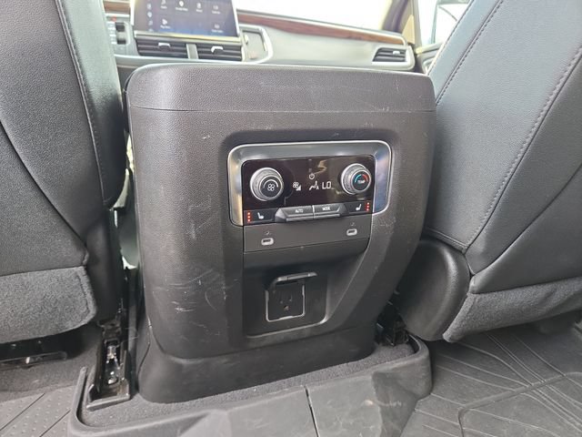 Used 2023 Chevrolet Tahoe Premier w/ Premium Package 2 AWD/4WD image 35