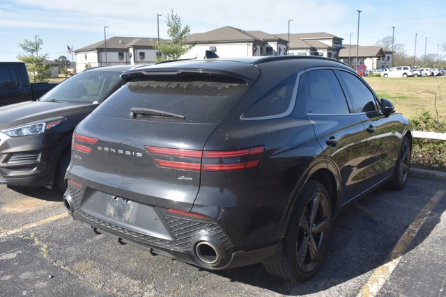 Used 2025 Genesis GV70 2.5T Sport Prestige w/ Sport Prestige Package image 3