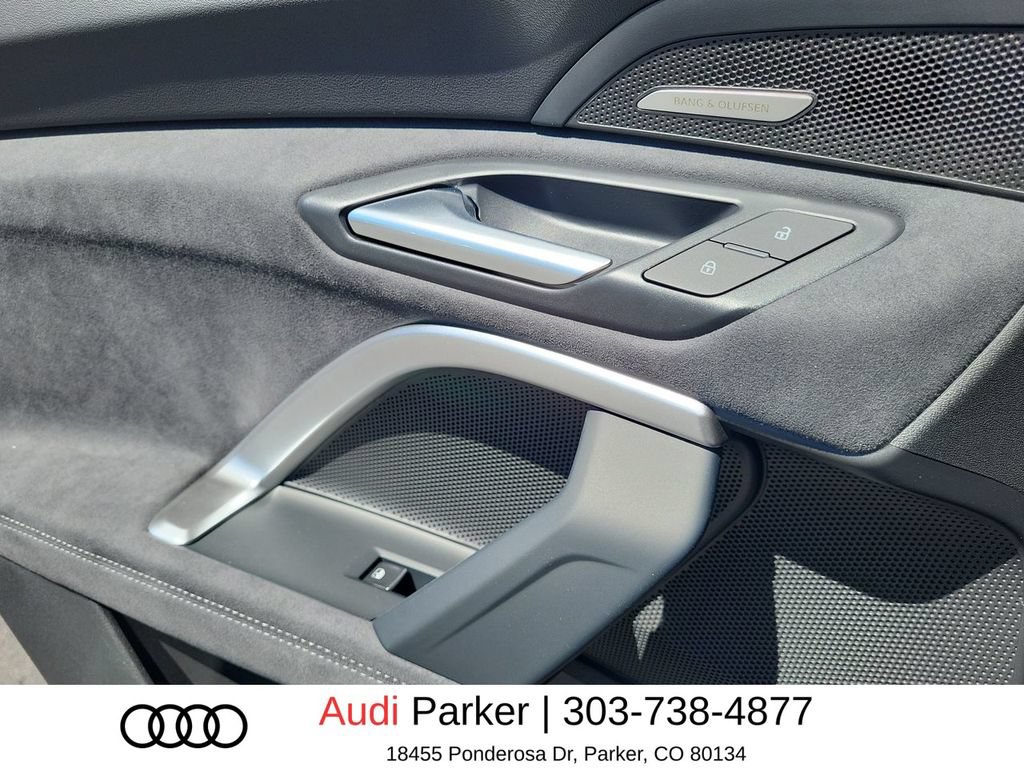 New 2026 Audi SQ5 Premium Plus w/ Premium Plus Package AWD/4WD image 15