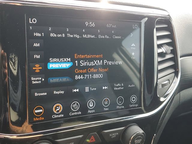 Used 2021 Jeep Grand Cherokee Laredo X AWD/4WD image 26