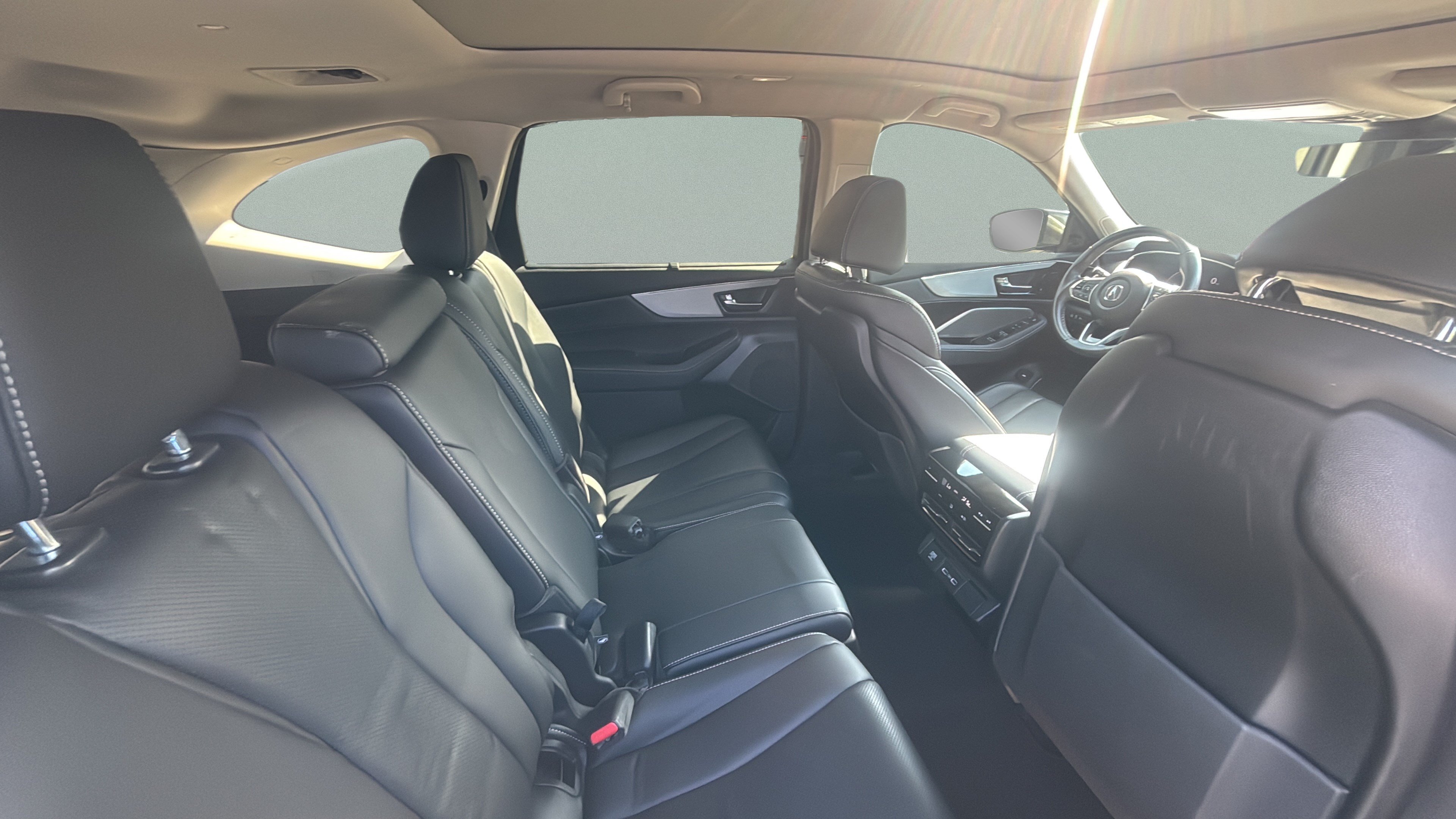 Used 2023 Acura MDX w/ Technology Package AWD/4WD image 19