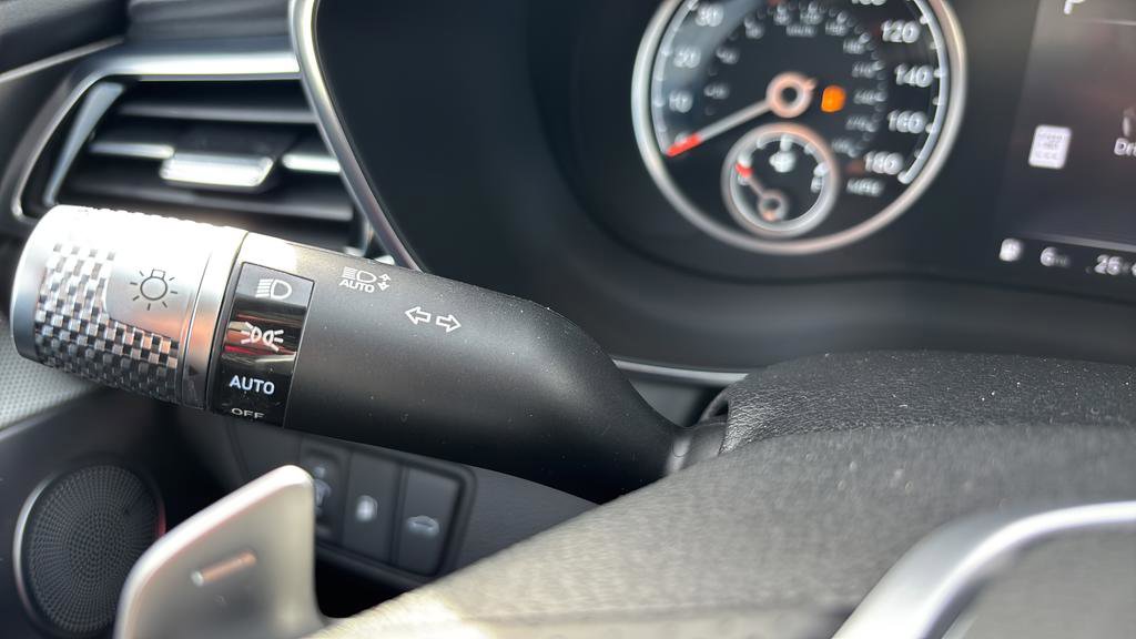 New 2026 Genesis G70 2.5T Prestige image 38