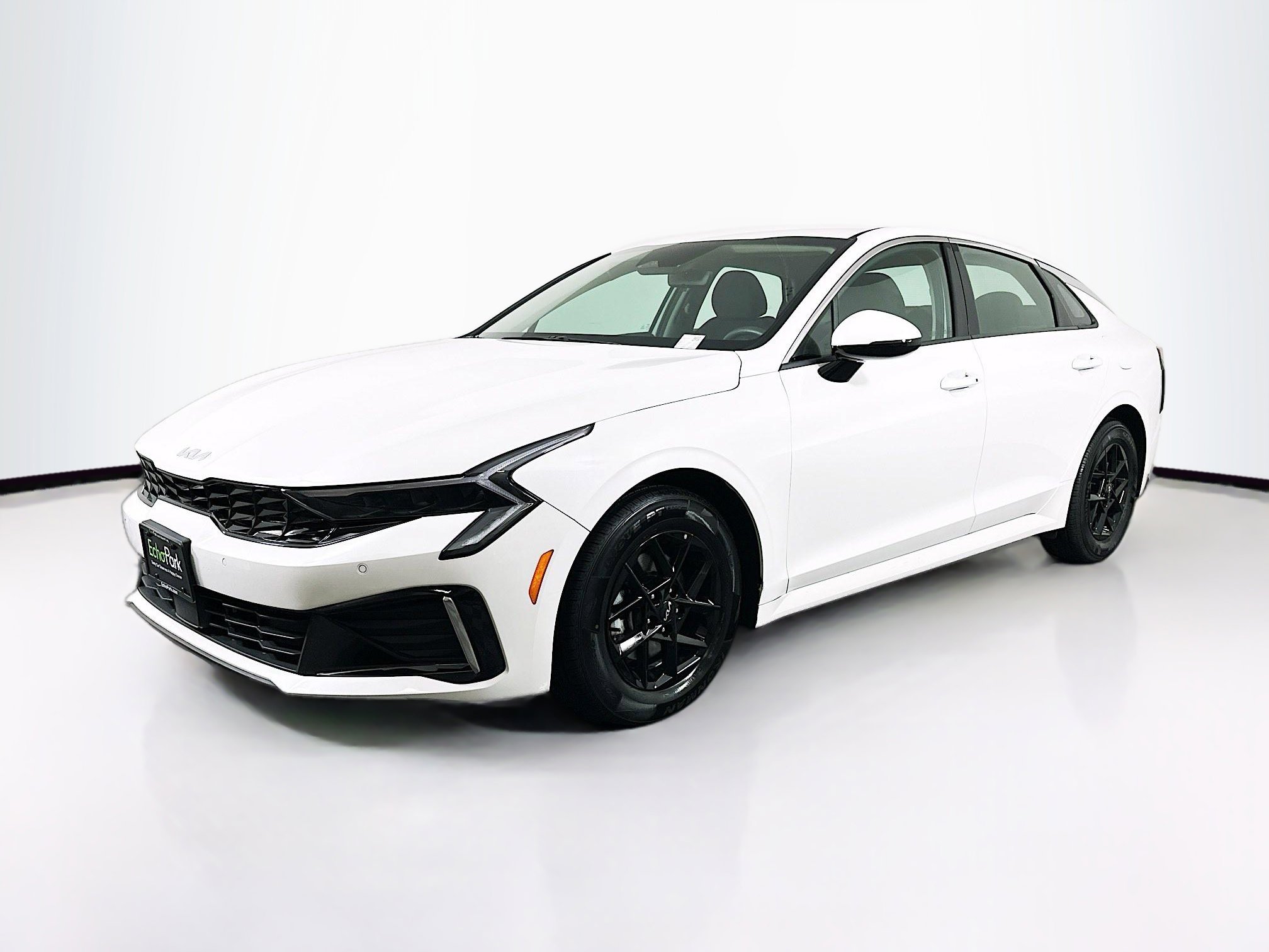 Used 2025 Kia K5 LXS image 3